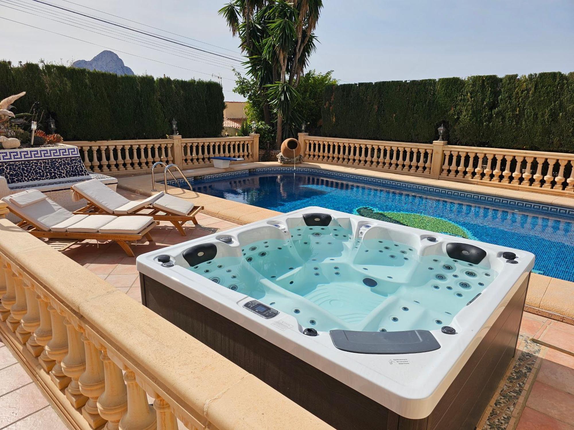 Luxury Villa - Pool, Hot Tub, Aircon, Tvs, Home Cinema, Office, Gbit Internet, Sports Equipment Calpe Luaran gambar